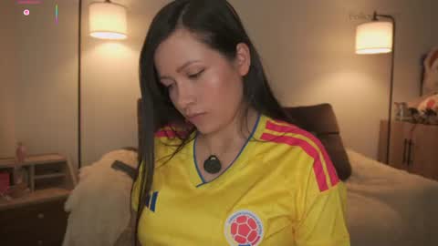 Snapshot of samanthaahoney_ chatting on 06/17/26, 08:54 samantha online show from 06/17/26, 08:54