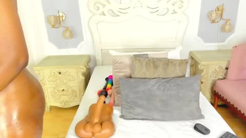 Samantha online show from 02/07/25, 03:34