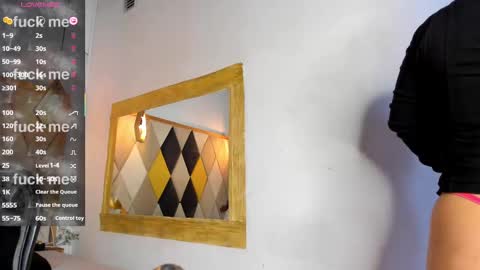 Samantha Ferrer online show from 03/10/25, 09:29