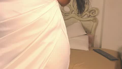 Samantha online show from 05/16/26, 11:57