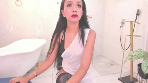 Samantha online show from 06/04/26, 08:15
