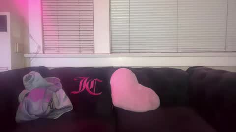 samanthafever online show from 03/26/26, 06:52