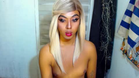 Samantha online show from 12/01/25, 04:56