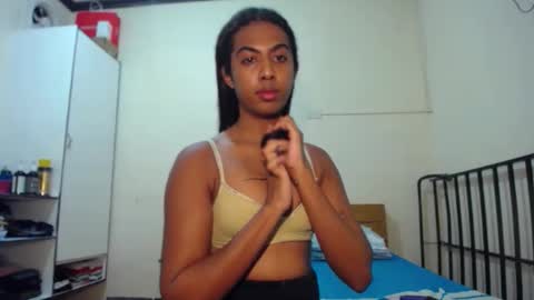 Samantha online show from 05/15/26, 10:33