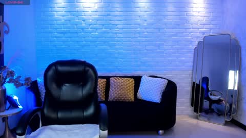 Samantha Klein online show from 01/15/25, 03:11