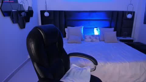 Samantha Klein online show from 01/24/25, 03:43