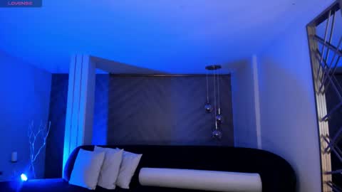 Samantha Klein online show from 10/08/25, 04:10