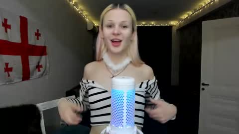 Samantha online show from 01/05/25, 04:48