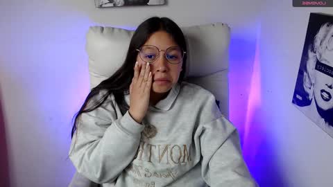 Samantha online show from 01/24/25, 02:41