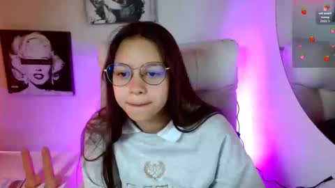 Samantha online show from 09/17/25, 02:41