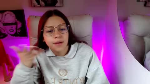 Samantha online show from 02/11/26, 02:55