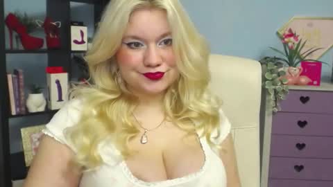 Samantha online show from 01/16/26, 08:07