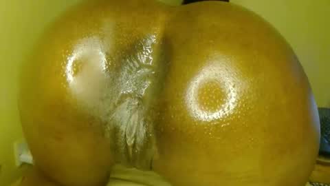 manth online show from 10/10/25, 04:06