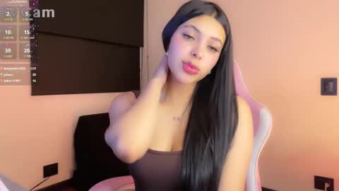 Snapshot of samara_lam chatting on 02/09/25, 02:38 Sammy  online show from 02/09/25, 02:38