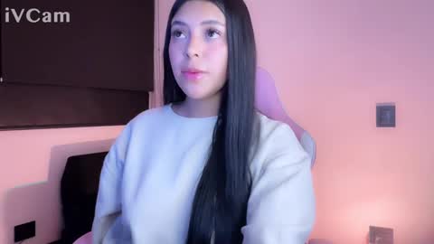 Snapshot of samara_lam chatting on 03/12/25, 08:30 Sammy  online show from 03/12/25, 08:30