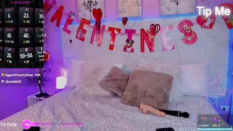 -- -- online show from 02/20/25, 05:40