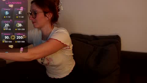Snapshot of samarafromthewell chatting on 12/27/24, 02:04 Samara From The Well online show from 12/27/24, 02:04