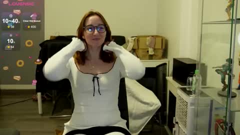 Samara From The Well online show from 01/06/26, 10:23