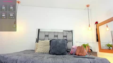 Samara Wells online show from 03/11/25, 05:57