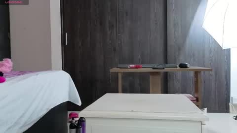 Sara  online show from 04/21/26, 11:05