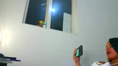 Snapshot of samary_thomas chatting on 01/11/26, 12:59 samary thomas online show from 01/11/26, 12:59