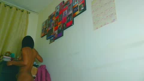 Snapshot of samary_thomas chatting on 06/05/26, 12:06 samary thomas online show from 06/05/26, 12:06