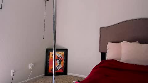 Yaya online show from 10/15/25, 07:14