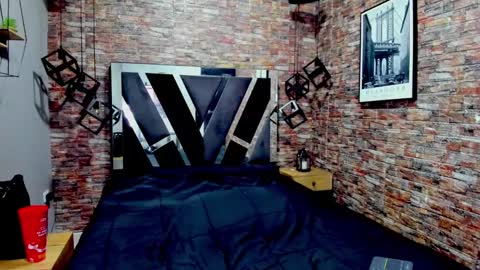 Snapshot of samevans_ chatting on 01/05/25, 04:38 Sam online show from 01/05/25, 04:38