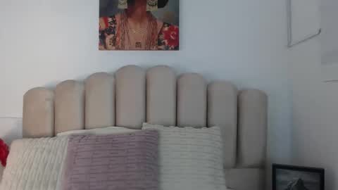 Samantha online show from 11/06/25, 02:51