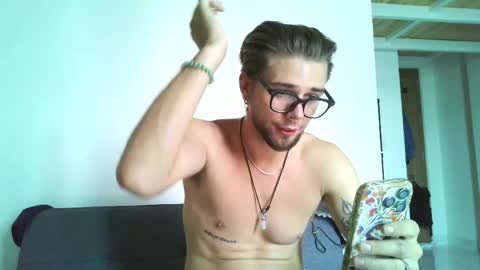 Fansly -       Top4fans   online show from 04/14/26, 07:14