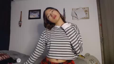 Tami  Gael online show from 10/02/25, 02:18