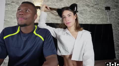 SAMI AND ROSS                        - online show from 10/24/25, 09:11