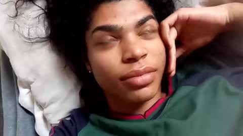 samigelalcangel online show from 12/17/25, 12:33