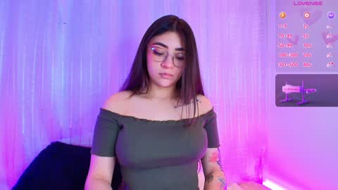 Snapshot of samii_evans chatting on 12/18/24, 05:48 samii evans  online show from 12/18/24, 05:48