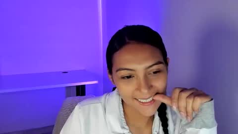 Snapshot of samikiuler_s chatting on 05/05/26, 06:27 Sami online show from 05/05/26, 06:27