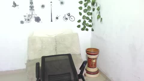 SAMIRA online show from 01/05/25, 03:23