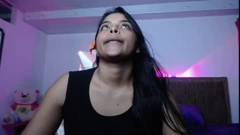 Snapshot of samirabunny_222 chatting on 04/17/26, 12:57 Danna dulce online show from 04/17/26, 12:57