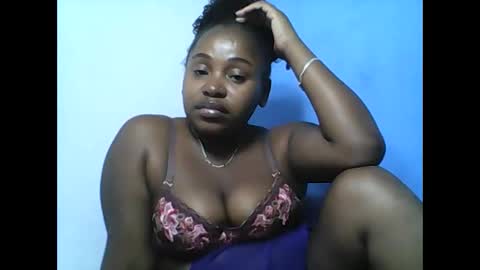 Snapshot of samirah_69 chatting on 05/06/26, 08:36 samirah_69 online show from 05/06/26, 08:36
