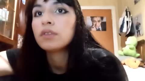 Mira online show from 12/02/25, 04:35