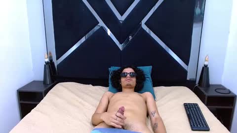 Snapshot of samisaturno chatting on 02/20/26, 07:03 samisaturno online show from 02/20/26, 07:03