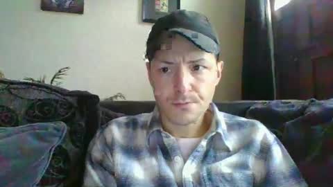 Snapshot of samlatty007 chatting on 01/17/25, 01:46 sexy lad looking for fun online show from 01/17/25, 01:46