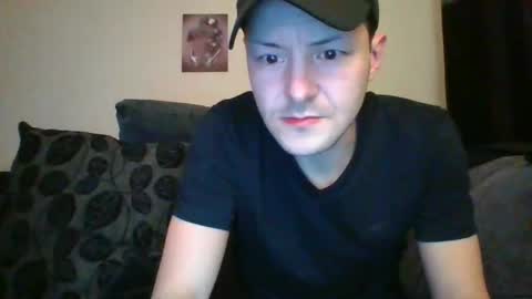 Snapshot of samlatty007 chatting on 01/24/25, 08:00 sexy lad looking for fun online show from 01/24/25, 08:00