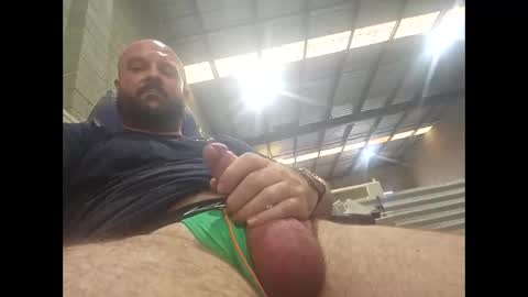 Snapshot of sammac8828 chatting on 02/19/26, 12:28 sammac8828 online show from 02/19/26, 12:28