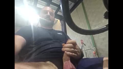 Snapshot of sammac8828 chatting on 02/26/26, 02:10 sammac8828 online show from 02/26/26, 02:10