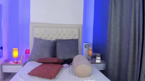 Samantha online show from 09/30/25, 03:00