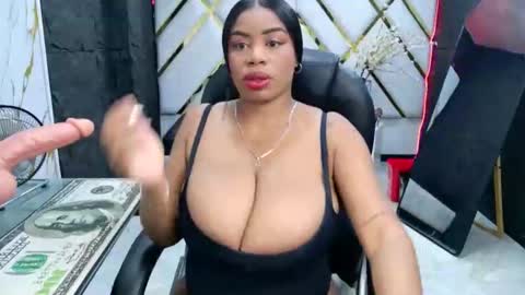 Luisa online show from 04/16/26, 11:44