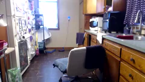 SammieJean online show from 11/16/25, 05:29