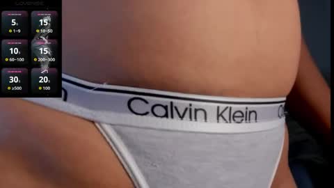 sammy_jhonson25 online show from 04/23/26, 01:07