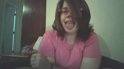 Snapshot of sammy_lyn chatting on 03/03/25, 05:18 Sam online show from 03/03/25, 05:18