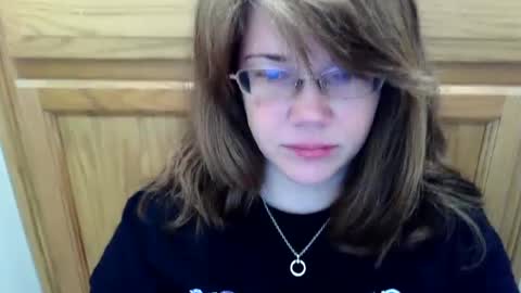 Snapshot of sammy_lyn chatting on 09/20/25, 03:35 Sam online show from 09/20/25, 03:35